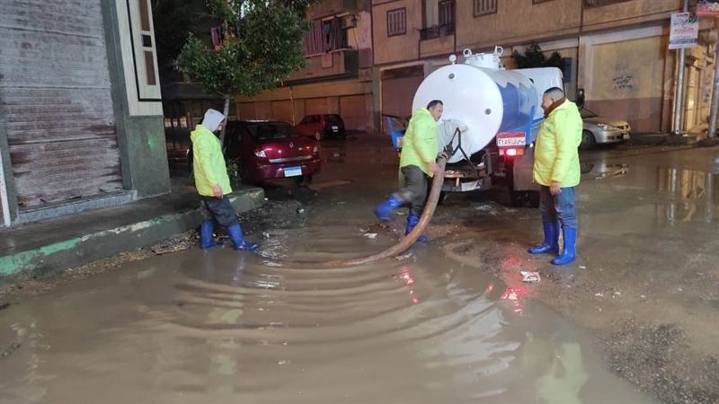 رفع آثار الأمطار