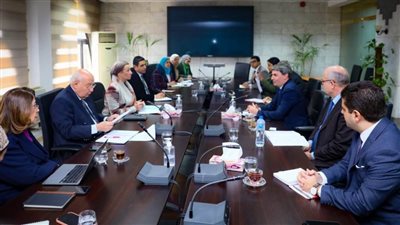 البيئة: التعاون مع بنك الاستثمار الأوروبي لتنفيذ برنامج الصناعة الخضراء المستدامة بتمويل 268 مليون يورو