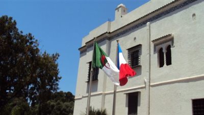 الجزائر تدين انتهاك فرنسي 