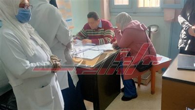 غلق 49 منشأة طبية وإقامة ندوات توعوية وقوافل طبية بقرى كفر الشيخ