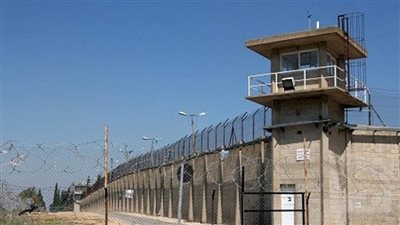 الأسرى الفلسطينيون يعلنون الاستنفار والحداد ثلاثة أيام عقب استشهاد الأسير أحمد أبو علي