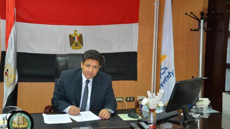رئيس جامعة دمياط