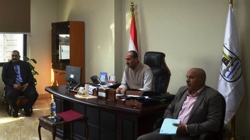 احتماع سكرتير بنى