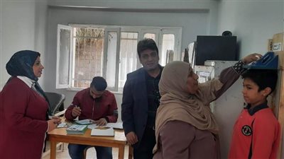 فحص نصف مليون تلميذ ضد الأنيميا والسمنة والتقزم ببني سويف