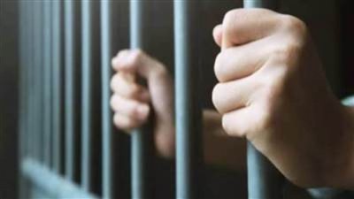 السجن المشدد 6 سنوات لفلاح لاتجاره في 