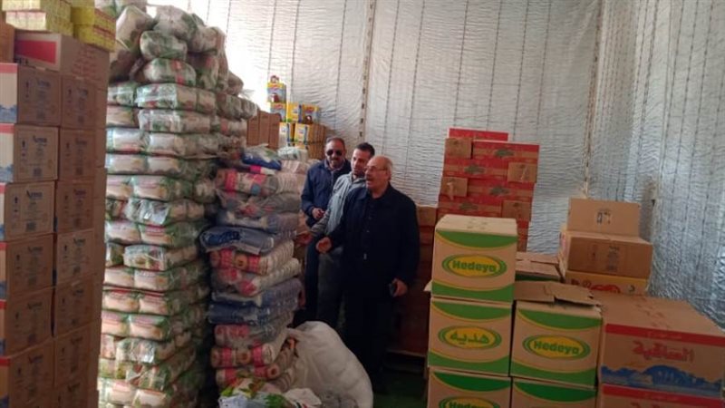 معارض سلعية ببنى