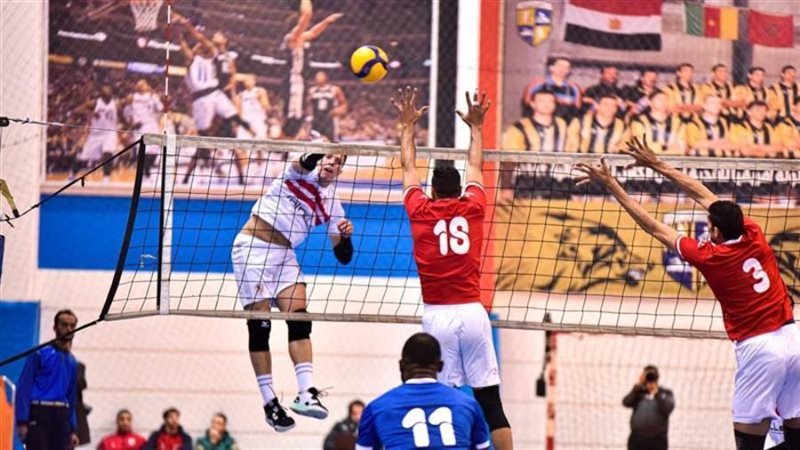 طائرة الأهلي ضد الزمالك