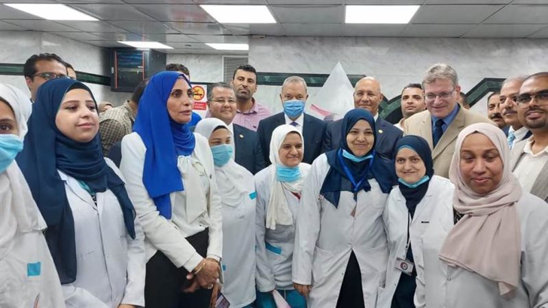 فريق طبى مستشفى بنها