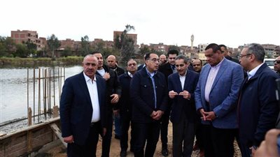 رئيس الوزراء يختتم زيارته للمحلة الكبرى بتفقد أعمال تطوير كورنيش المحلة 