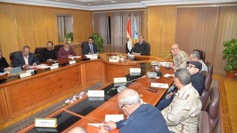 محافظ أسيوط يشهد