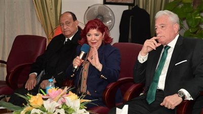 وفد سياحة النواب يلتقي محافظ جنوب سيناء 