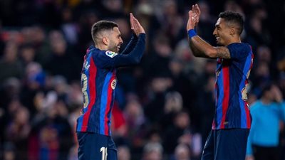 لأول مرة في الدوري الأوروبي.. مانشستر يونايتد يحل ضيفًا على برشلونة