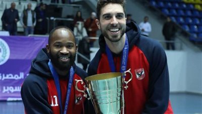 مدرب طائرة الأهلي يكشف موقف الفريق من ضم محترفين جُدد في البطولة العربية