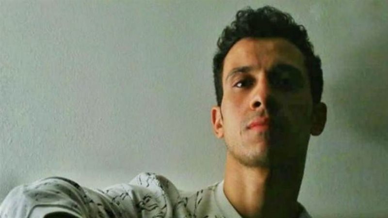 الفنان الشاب عصام