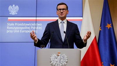 بولندا تعلن استعدادها لتزويد أوكرانيا بمقاتلات 