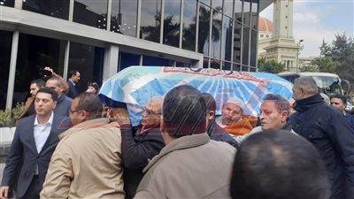 عاجل.. خروج جثمان مرسي عطاالله من مؤسسة الأهرام إلى مسجد عمر مكرم