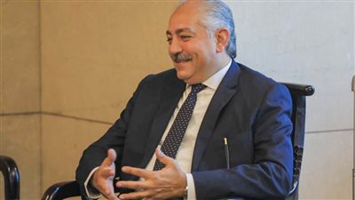 العامري فاروق يطمئن على ترتيبات بعثة الأهلي بالخرطوم في فندق الإقامة