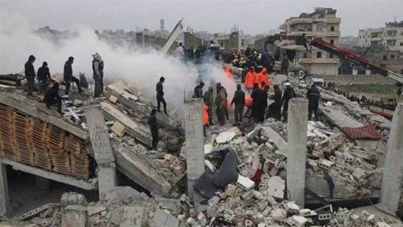 إنقاذ صبي من تحت