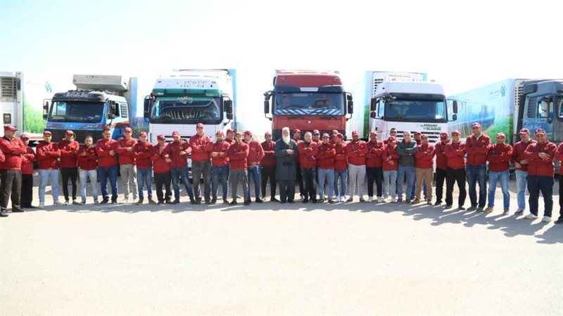 اصطفاف ناقلات الخير