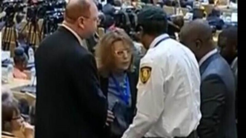 طرد الوفد الإسرائيلي