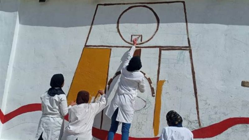 طالبات الفنية بنات