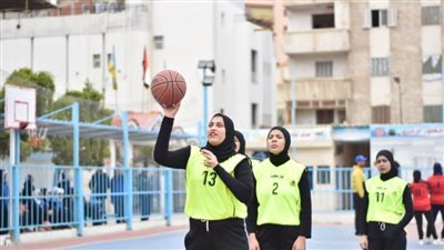 وزير الرياضة يُشيد بمشاركة فتيات المحافظات الحدودية بدوري منتخبات كرة السلة للصم بنات