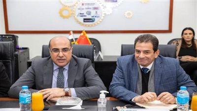 المنطقة الاقتصادية لقناة السويس تبحث الموافقة على استثمارات صينية جديدة