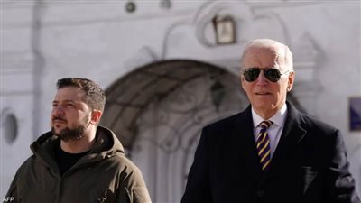 عاجل.. زيلينسكي يكشف كواليس المحادثات مع الرئيس الأمريكي