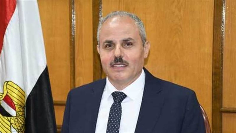 رئيس جامعة القناة