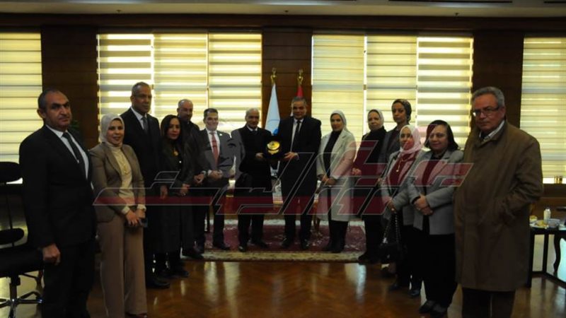 خلال اللقاء