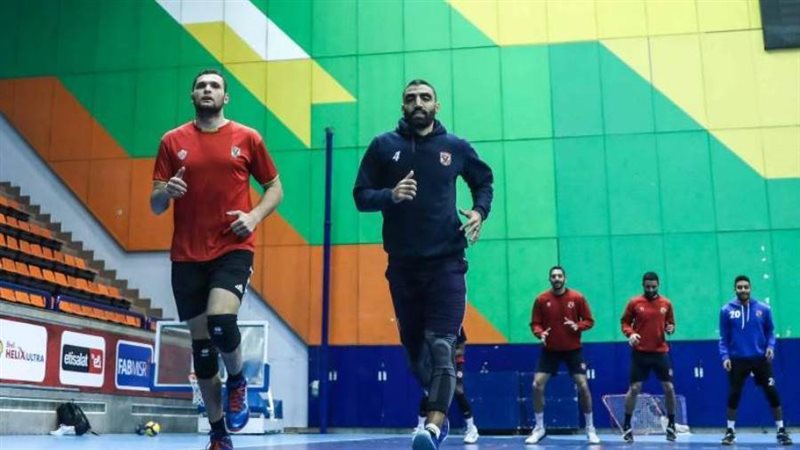 طائرة رجال الأهلي