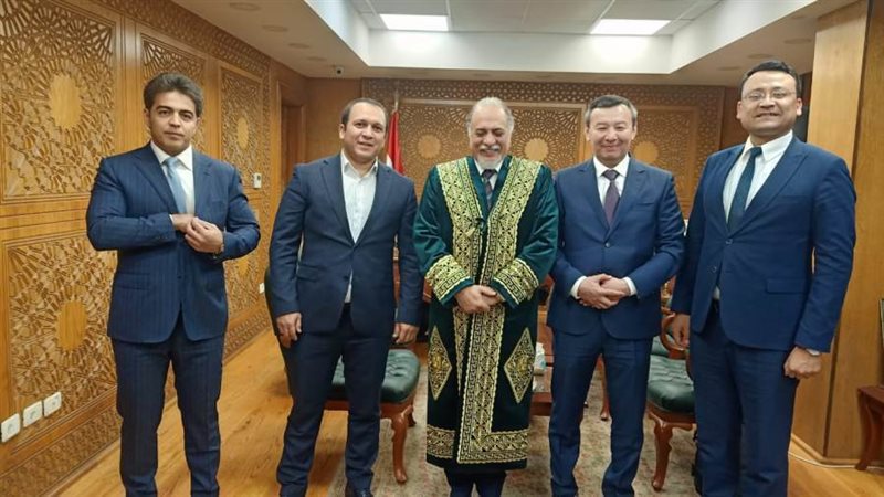 القصبي يستقبل وفد