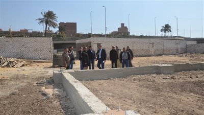 نائب محافظ بني سويف يتفقد مشروع السوق الجديدة أسفل كوبري الواسطي العلوي