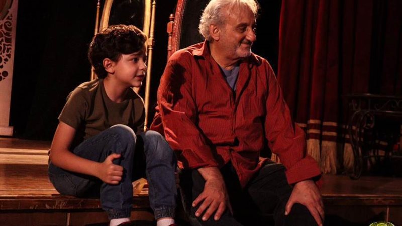 من عروض المهرجان