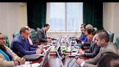 وزير الصحة: توفير كافة سبل الدعم اللازمة لتحسين المؤشرات السكانية