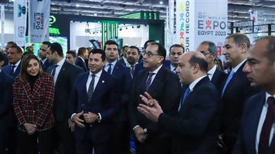 إيهاب أمين يستعرض خطة وإنجازات الجمباز أمام رئيس الوزراء بمعرض إكسبو 2023 