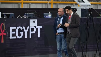 عبدالمنعم الحسيني يتفقد صالات نادي النادي لمتابعة انطلاق كأس العالم لسلاح الشيش