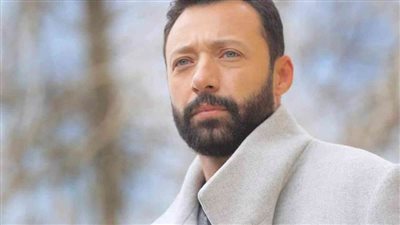 أحمد فهمي يعلن تعاقده على تقديم شخصية 