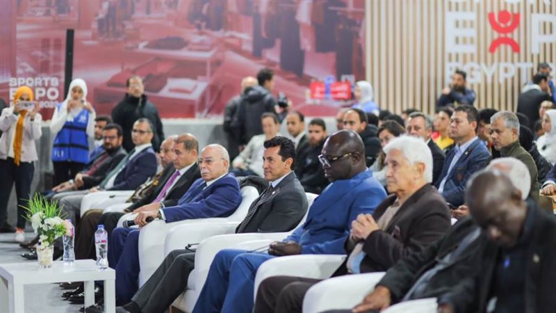 خلال المؤتمر