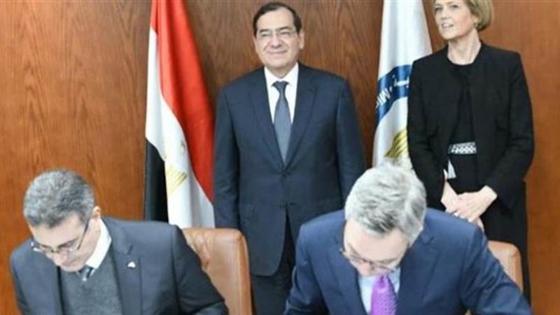 توقع اتفاقية مع سكاتك