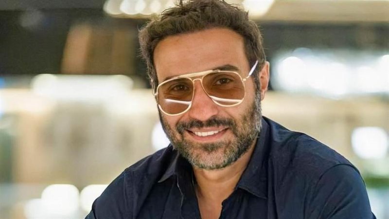 الممثل أحمد فهمي