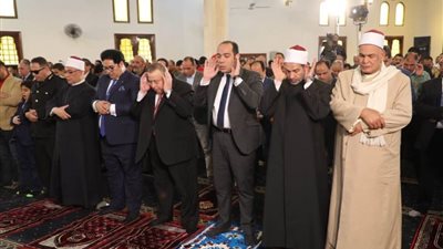 نقيب الأشراف: مصر تشهد طفرة كبيرة في إعمار بيوت الله خلال عهد الرئيس السيسي