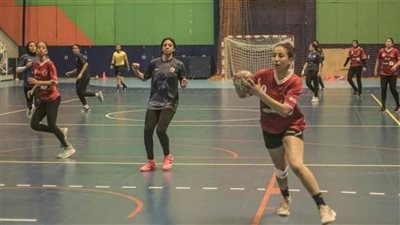 بنات يد الأهلي يفوز على الزمالك في بطولة دوري المرتبط