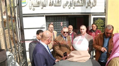 محافظ كفر الشيخ يتفقد المركز التكنولوجي والإدارة الهندسية والتخطيط