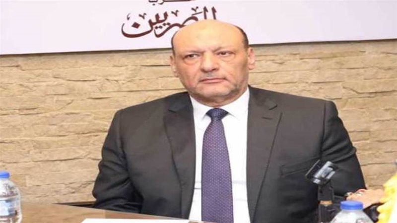 الدكتور حسين أبو