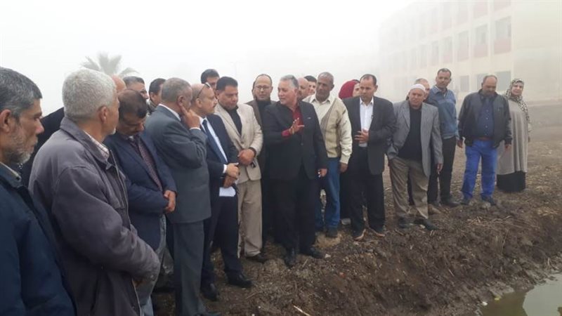 افتتاح المدرسة