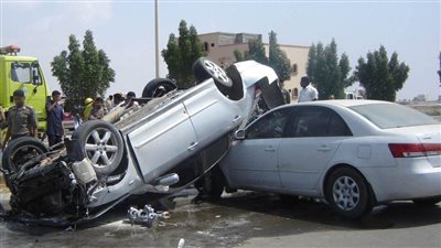 عاجل.. القوى العاملة: مصرع وإصابة 7 عمال مصريين إثر حادث تصادم بالكويت