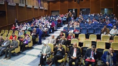 فعاليات مؤتمر طب الأطفال:رئيس جامعة بني سويف بالمبادرات الرئاسية