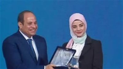 صاحبة أفضل منتج غذائي من النباتات الطبية والعطرية: سعيدة جدًا بتكريم الرئيس لي ورعايته للشباب   