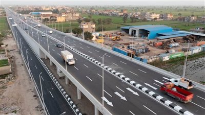 الانتهاء من كوبرى معمل القزاز بالطريق الزراعى بالبحيرة بتكلفة 164 مليون جنيه